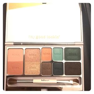 Bliss Fresh In’ten’tions Eyeshadow palette